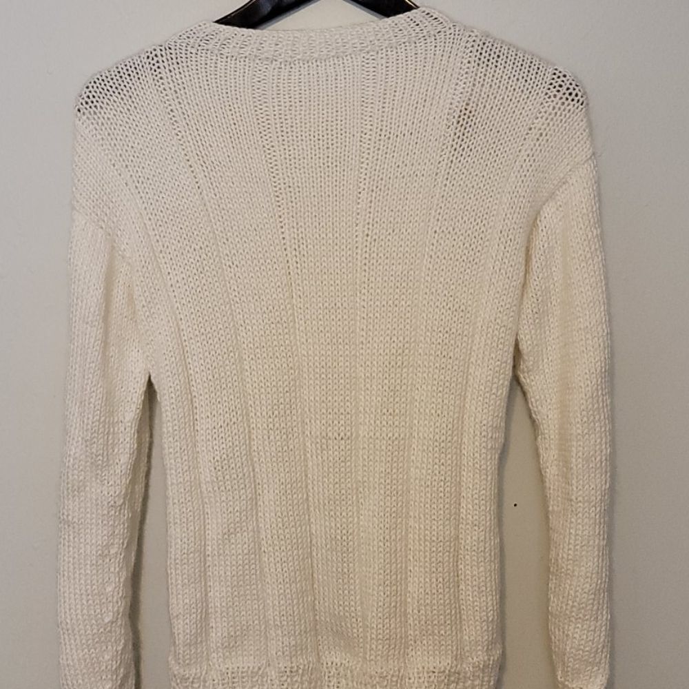 Hand knitted cardigan. - Picture 5 of 10
